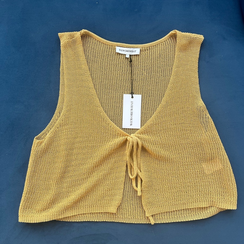WeWoreWhat Knit Tie Front Crop Top - Desert in Large